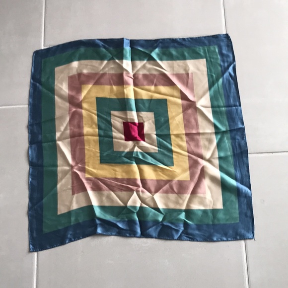 ❤️3X20 NEW- Elegant Multicolor Silky Polyester Scarf - Picture 4 of 7